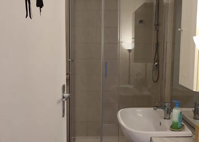 Casavostra 2 * רומא