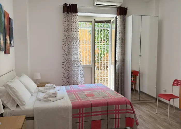 לינה וארוחת בוקר Casavostra 2